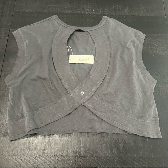 Altar’d State - AS Revival In Motion Circle Back Tee - XS NWT Asphalt Gray - Picture 4 of 8